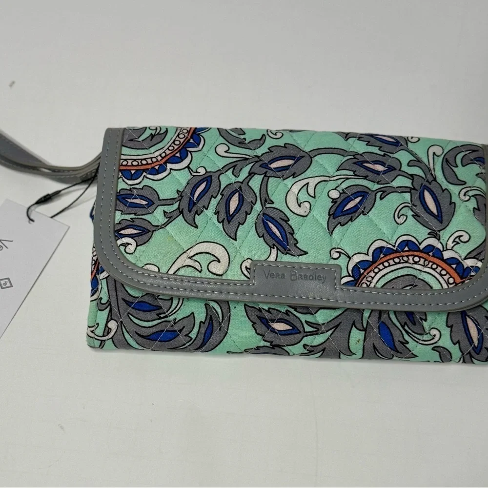 New with tags Vera Bradley wallet